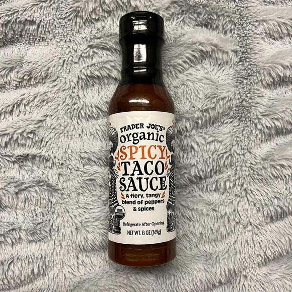 Trader Joe's Organic Spicy Taco Sauce Fiery Tangy Blend of Peppers EXP 9/9/26 - Picture 1 of 3